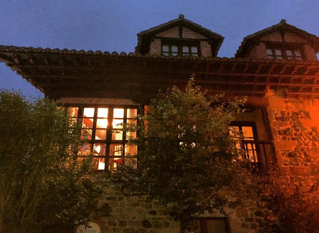 Posada La Casona De Ucieda المظهر الخارجي الصورة